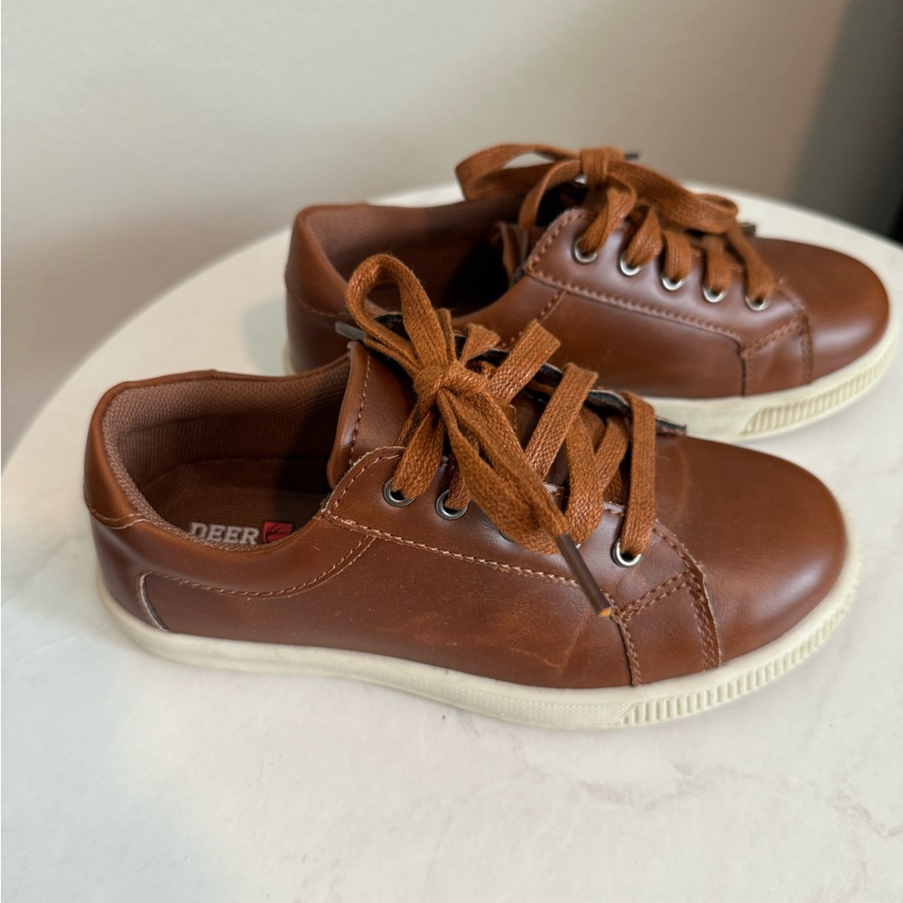 Deer Stags Brown Dress Shoes Classic Comfort - Boys size 13